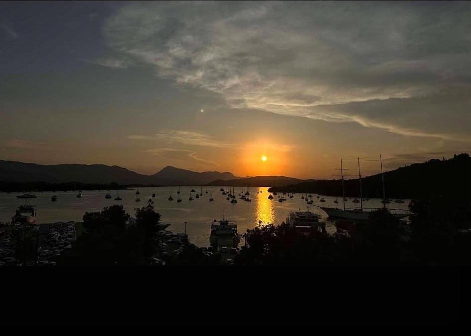 Apartmán Archontikon 1800 Poros Town Exteriér fotografie