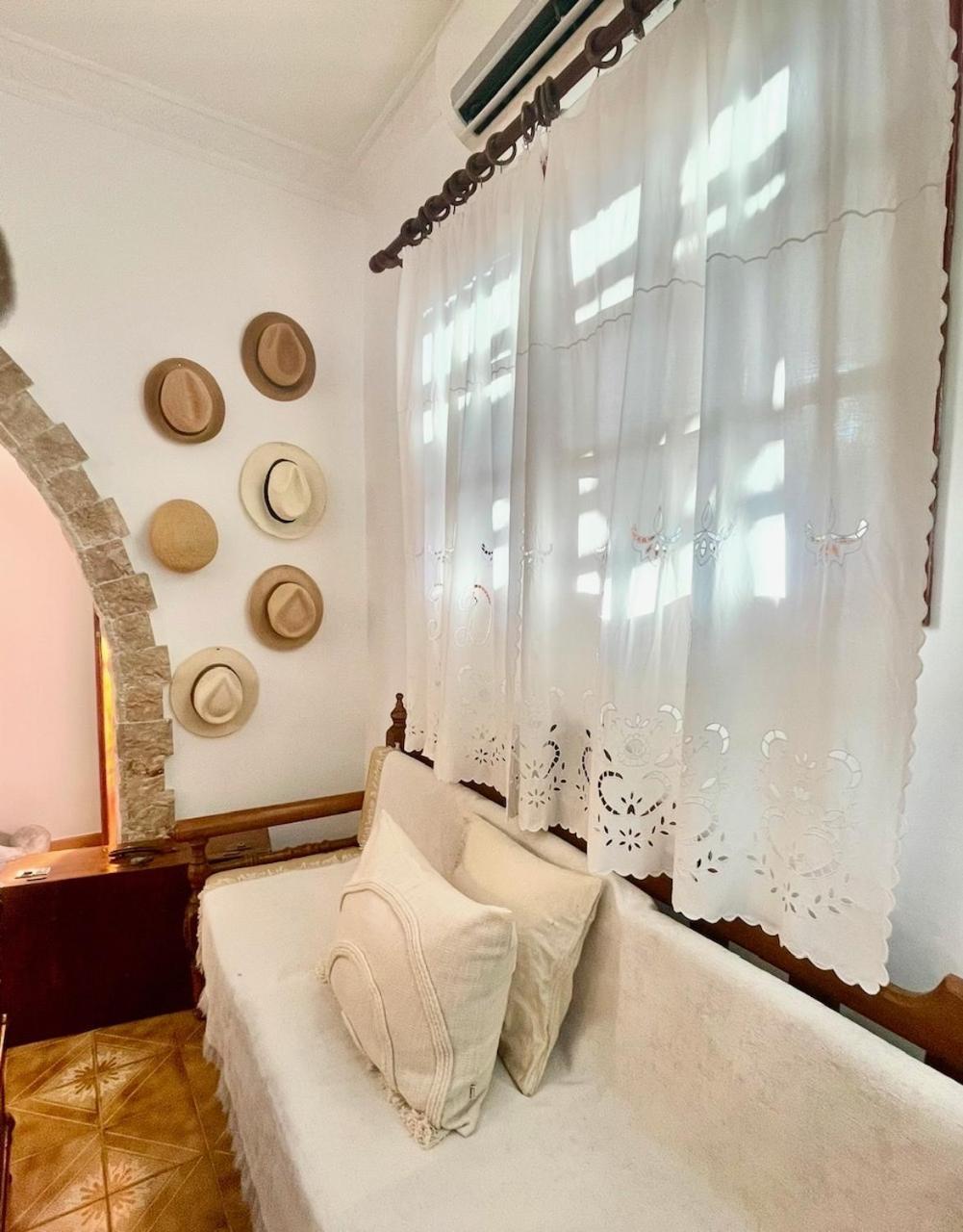 Apartmán Archontikon 1800 Poros Town Exteriér fotografie